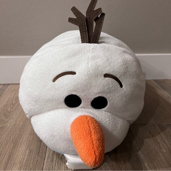 Huge Disney Olaf Snowman Tsum Tsum Huge 24” Christmas Giant Frozen Stuffed - Picture 1 of 7